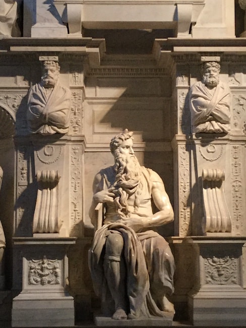 ミケランジェロのモーゼ:石膏像とローマの本物 フィレンツェ