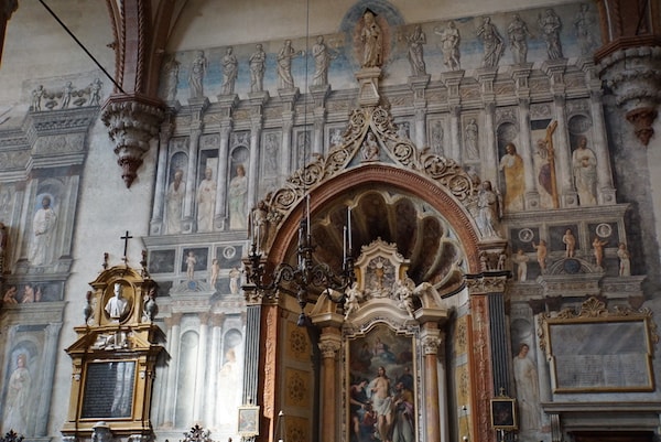 ヴェローナ大聖堂　内部