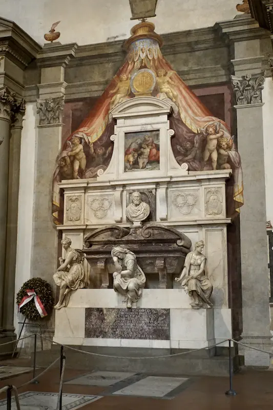 ミケランジェロ　墓　フィレンツェ
